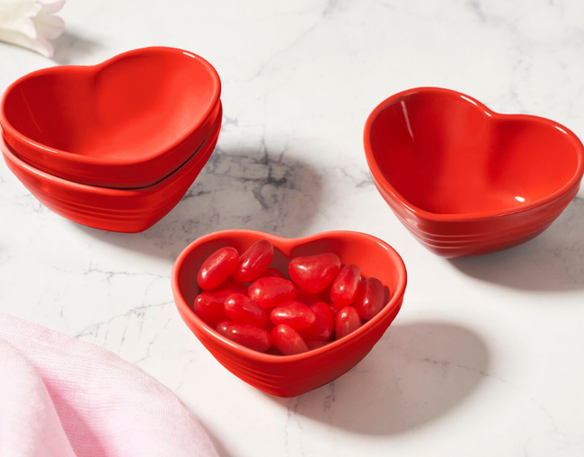 Set 4 Mini Bowls Coração | Le Creuset® Brasil - Site Oficial